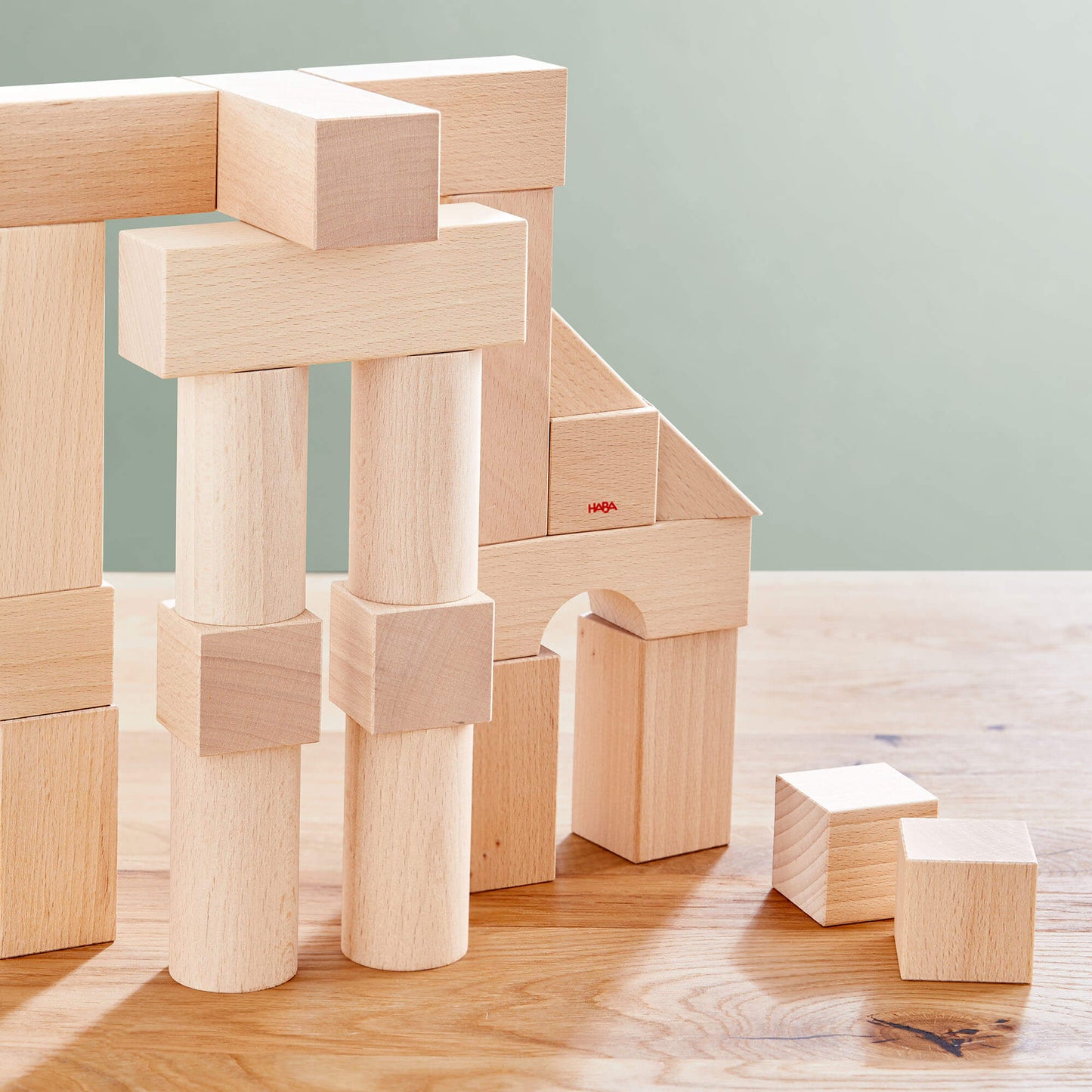 Basic Building Blocks 26 Piece Starter Set - ABCmouse