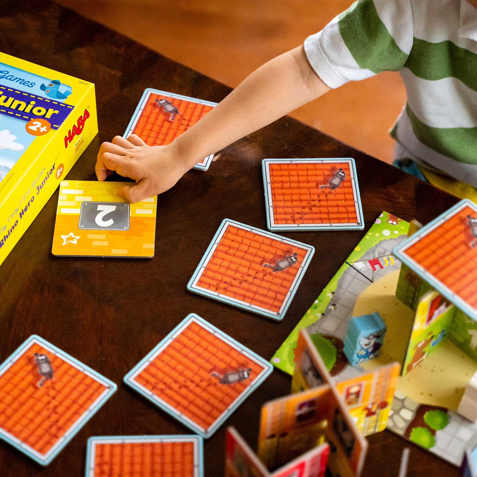 My Very First Games - Rhino Hero Junior - ABCmouse